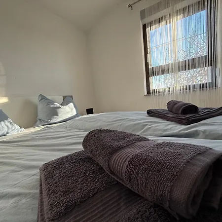 Mate Apartment Nin